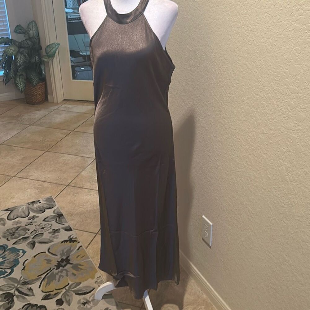 Krisa Size M Halter Maxi Dress Dark Taupe Metallic Eveningwear 100% Viscose New